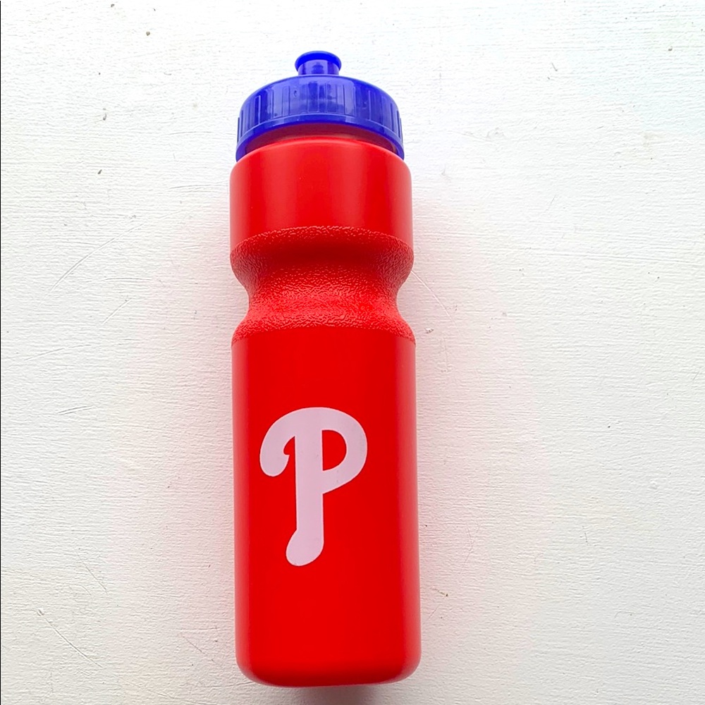 New 2018 Philadelphia Phillies/Chevrolet promo. Water Bottle with Blue Cap